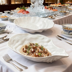Assiette en céramique blanche en forme de coquille d'huître fabriquée <span class=keywords><strong>à</strong></span> la main pour la vaisselle de restaurant - Product Image 5