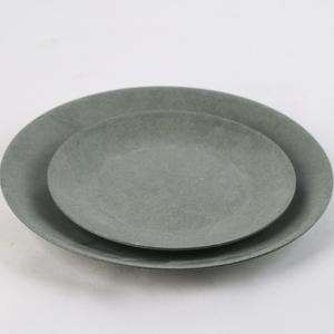 Plato Redondo de Melamina Gris para Ensalada, 7.5 Pulgadas, Diseño Minimalista y Duradero - Product Image 2