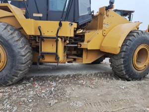 Chargeur frontal Caterpillar 962G d'occasion, capacité nominale de 9 tonnes, moteur CAT, modèle 2023, à vendre - Product Image 6