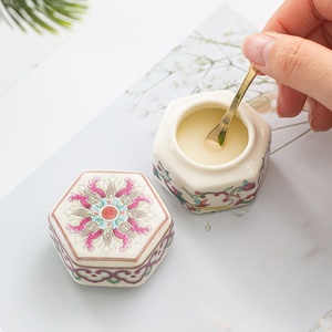 Perfume Sólido en Cerámica Esmaltada de Estilo Chino Clásico para Mujer, Fragancia Duradera, Portátil, Estilo Tradicional, Modelo de Aromaterapia - Product Image 4