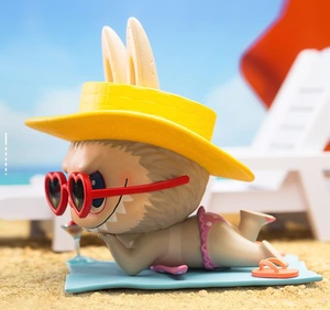 POPMART pour LABUBU – Figurines de plage portables en PVC, jouets de collection tendance - Product Image 4