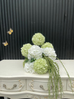 Fleurs artificielles en soie Qingdao Golden Handicraft, centre de table en hydrangea vert et rose blanche pour décoration de mariage
