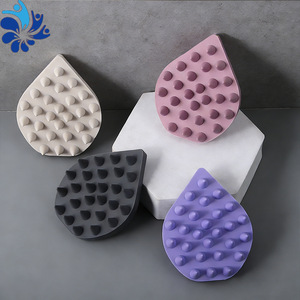 Brosse de massage du cuir chevelu en silicone, forme goutte d'eau, 15-20 cm, pour le soin et le nettoyage des cheveux des adultes - Product Image 4