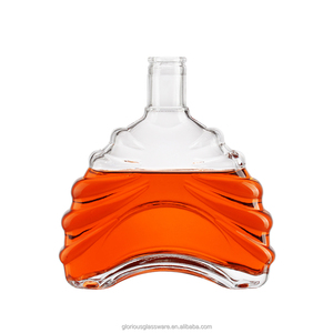 Botella de licor vacía de 50 ml con forma de pez, de vidrio <span class=keywords><strong>azul</strong></span> elegante, para vodka, whisky, brandy, ginebra, ron, <span class=keywords><strong>tequila</strong></span>, con tapón de corcho. - Product Image 5