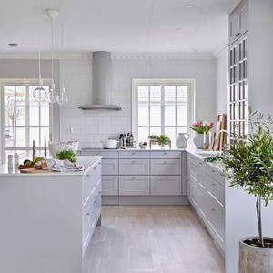 Tủ bếp sơn mài màu be đồ nội thất nhà bếp cho gia đình: Thêm sự ấm áp và sang trọng cho nhà bếp theo phong cách cổ điển - Product Image 6