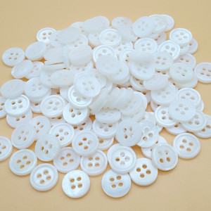 Nút Vỏ Sông Tự Nhiên Chất Lượng Cao 10Mm 16L <span class=keywords><strong>4</strong></span> Lỗ Màu Trắng Và Đen, Nút Vỏ Nước Ngọt - Product Image 5