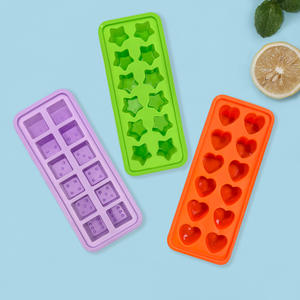 Bandeja de Hielo de Silicona con Forma de Dados, 10 Cavidades, Molde de Hielo Divertido con Forma de Dados de Casino <span class=keywords><strong>para</strong></span> Noche de Póker y Bebidas - Product Image 3