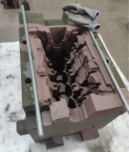 Blocco cilindri, anime stampate 3D, progettazione di stampi in sabbia 3D, simulazione del processo di fusione, fusioni di metalli, prototipazione, industria automobilistica, stampi - Product Image 1