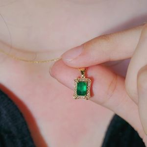 Collier vintage en or 18 carats Au750 avec diamant naturel Xinfly 0,5 ct émeraude - Product Image 5