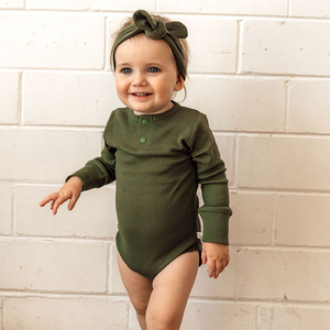 Fantastici vestiti per bambini Pat Pat per bambini all'ingrosso in cotone <span class=keywords><strong>biologico</strong></span> costine abbigliamento per bambini tinta unita body 2025 <span class=keywords><strong>Boutique</strong></span> - Product Image 1