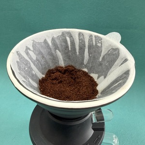 Cafetière à filtre en céramique Clever Coffee Dripper avec filtre réutilisable et couvercle pour la préparation à domicile - Product Image 1