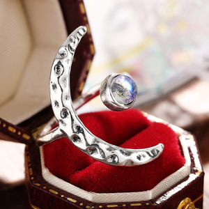 Anillo con forma de luna A105 con bisel de piedra lunar natural, anillo unisex con piedra preciosa para regalo, joyería de moda. - Product Image 5
