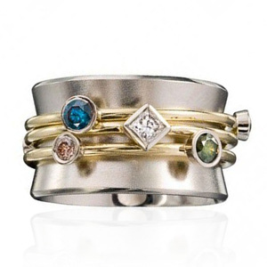 Anello Geometrico con Gemma F393 in Oro Massiccio 18K, Diamante Taglio Principessa con Montatura a Castone, Anello Unisex per Uso Quotidiano - Product Image 2