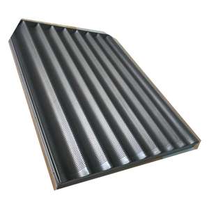 Moule à pain français antiadhésif 4/5 rangées <span class=keywords><strong>de</strong></span> plateau <span class=keywords><strong>de</strong></span> <span class=keywords><strong>cuisson</strong></span> <span class=keywords><strong>de</strong></span> baguette <span class=keywords><strong>perforée</strong></span> en aluminium avec cadre - Product Image 3