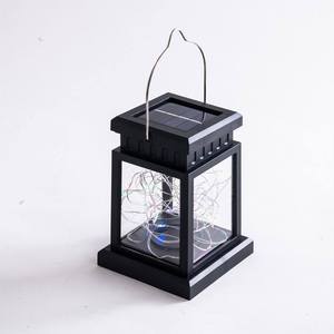 โคมไฟพลังงานแสงอาทิตย์โลหะสีดำพร้อมไฟประดับตกแต่งสำหรับวางบนโต๊ะและแขวนสำหรับสวน ระเบียง และงานอีเว้นท์ - Product Image 3