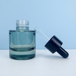 Special Green Transparent Hair Oil Pure Liquid Serum Glass Dropper Bottle with Black Collar and Rubber Head for Skincare - Product Image 2