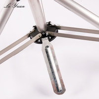 Trépied mannequin en acier inoxydable, ajustable, pour salon de coiffure, pour formation à la coiffure, porte-pince de tête, 1 pièce