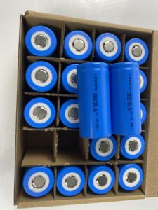 * * ليثيوم أيون أسطواني * * * s LiFePO4 - Product Image 3