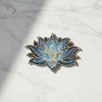 Élégant Patch Brodé Fleur de Lotus Bleue, Badge Dégradé Nénuphar de Luxe, Applique Thermocollante pour Décoration de Vêtements de Yoga Zen