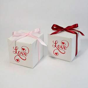 Boîtes à dragées de mariage personnalisées de petite taille, emballage en papier pour cadeaux de bonbons sucrés, emballage cadeau, laminage mat, gaufrage, type dossier plié - Product Image 3
