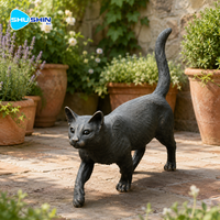 Statue de chat marchant réaliste en bronze coulé, finition bronze foncé patiné, décoration de jardin et de cour de villa, sculpture en métal