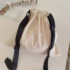 Bolsa de Joyería de Lona de Algodón de Alta Calidad, Bolsa Abierta con Logotipo Personalizable a la Moda, con Cinta Negra, Pedido Mínimo de 100 Piezas - Product Image 1