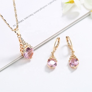 Ensemble de bijoux en laiton plaqué or 18 carats avec zircone pour femmes, ensemble collier et boucles d'oreilles pour mariage et fête - Product Image 2