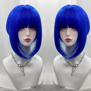 Perruque synthétique ajustable pour <span class=keywords><strong>femme</strong></span>, couleur or vin, avec <span class=keywords><strong>frange</strong></span>, résistante à la chaleur, cheveux raides, pour cosplay, vente en gros - Product Image 5