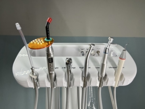 Portable Pet <strong>Dental</strong> Treatment Machine Mobile Veterinary <strong>Dental</strong> <strong>Unit</strong> Scaler Handpiece Foot Control Veterinary <strong>Dental</strong> Cart - Product Image 5