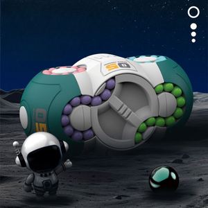 Magical Bean Magic Cube Plastic Fingertip Fidget Toy para Mind Brain Teaser Descompresión Stress Relief Game Gift - Product Image 3