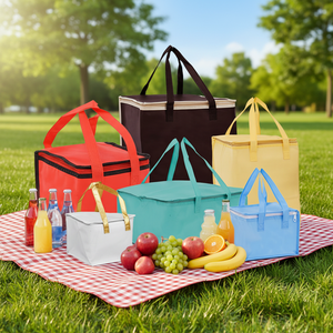 Sacs de livraison isothermes personnalisables avec motifs lettres pour le stockage et la conservation des aliments - Product Image 4