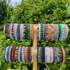 สร้อยข้อมือลูกปัดคริสตัลสำหรับผู้หญิงสร้อยข้อมือลูกปัดหินควอตซ์แท้รักษาโชคดี4/6/8/10มม. มีค่า - Product Image 1