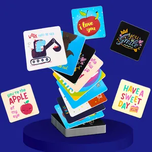 Mini Love Lunchbox Notities Vrolijke Juichende Noot Met Schattige Foto 'S Motiverende En Inspirerende Persoonlijke Cartoongroet Op Maat