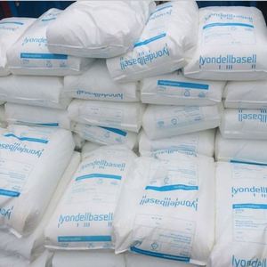 Prix de gros HDPE Hostalen CRP 100 Granulés vierges HDPE noirs pour tuyaux PE100 Granulés HDPE noirs pour tuyaux - Product Image 2