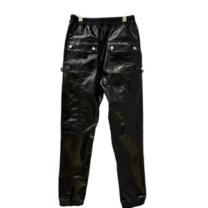 Pantalon cargo en cuir pour homme, style moto, noir enduit, tendance safari, avec poches, style utilitaire - Product Image 1
