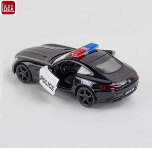 Vente en gros de moules existants échelle 1:32, moulé sous pression, pull back police voiture jouets fabricant - Product Image 5