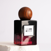 Flacon de parfum vide en verre unique de 50 ml, directement de l'usine, avec grand bouchon en bois pour les lignes de colognes de créateurs