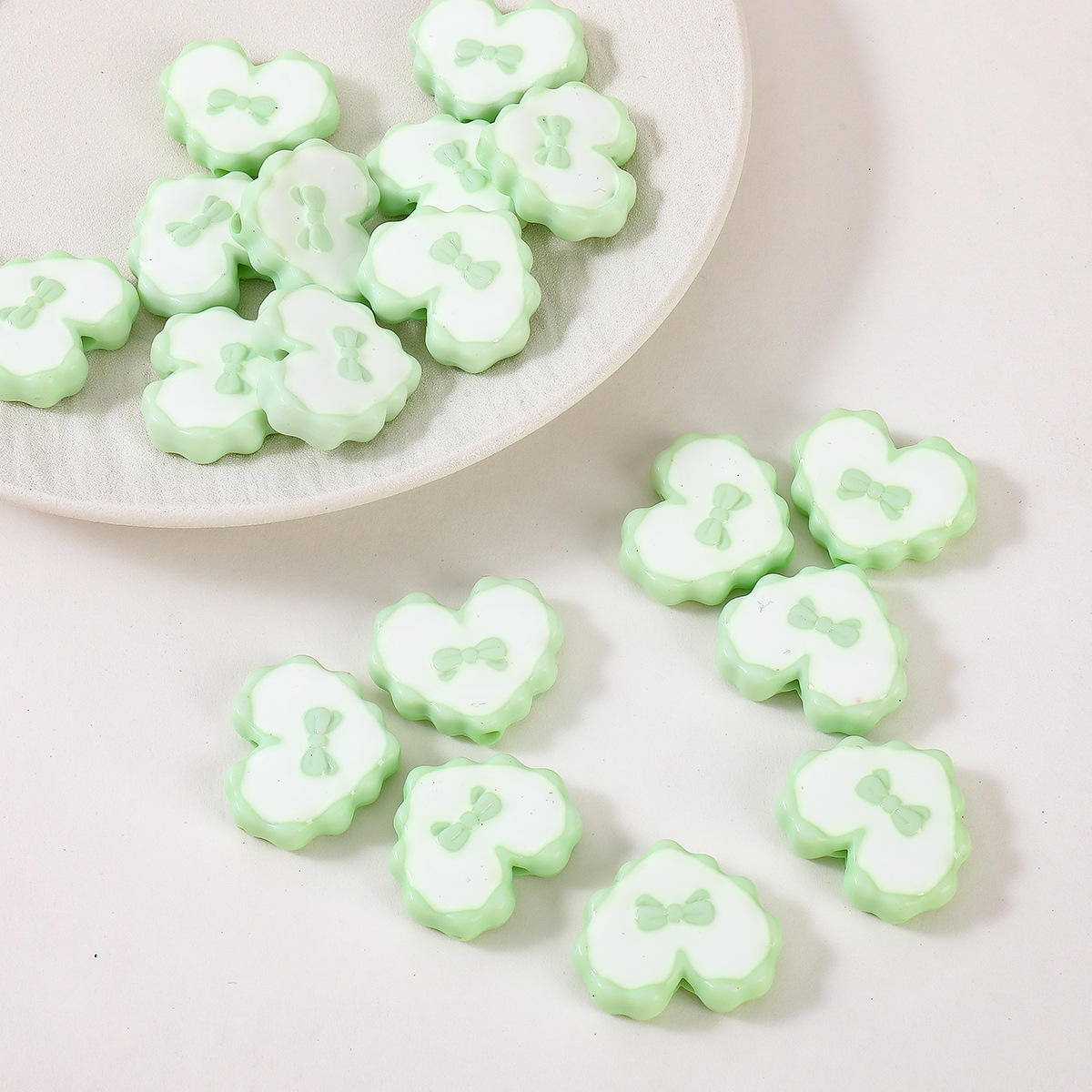 สีเขียว