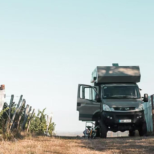 Autocaravana con Remolque de Viaje de Fibra de Vidrio, Tipo Pop-Up - Product Image 3