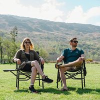 Chaise de camping pliable compacte de type réalisateur pour adultes, idéale pour les pique-niques et les loisirs