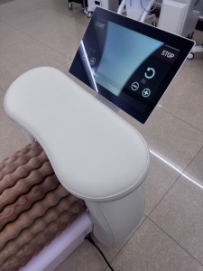 Vente directe d'usine, machine à rouleaux pour sculpter le corps, rouleau anti-<span class=keywords><strong>cellulite</strong></span> pour la perte de graisse, relaxation du corps entier, resserrement de la peau - Product Image 4