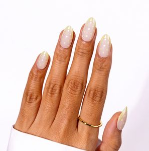 ชุดเล็บปลอมแบบกดติด 30 ชิ้น สไตล์ฝรั่งเศส ลายจุดสีเหลือง น่ารัก สำหรับสาวๆ ใช้ได้ทุกวัน รีไซเคิลได้ พร้อมกาวติดเล็บ รับผลิตแบรนด์ส่วนตัว - Product Image 2