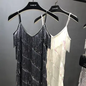 여름 새로운 섹시한 V-넥 프린지 멜빵 드레스 패션 트렌드 스팽글 국가 표준 댄스 드레스 나이트 클럽 밸리 댄서 드레스