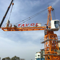 Tavol Tower Crane Kapasitas 1-18t Tinggi Angkat 120m Peralatan Konstruksi Efisiensi Tinggi