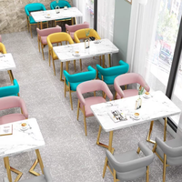 Mobilier de luxe nordique léger ensemble de restaurant en bois massif table à manger en marbre chaises de salle à manger mobilier de café personnalisé confortable