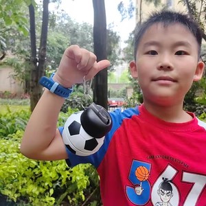 Student Leakproof Portable Water Bottle for Outdoor Sports <b>Kids</b> Foldable Football/Basketball Can Hang <b>Backpack</b> - Product Image 6