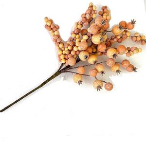 クリスマスハロウィン感謝祭装飾花柄茎黄色オレンジと赤の花柄の人工ベリーピック - Product Image 5