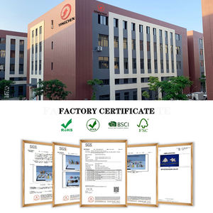 Decoraciones de Año Nuevo 2025 para Festival de Navidad Árboles de Pino Navideños Artificiales en Miniatura de Plástico para Mesa - Product Image 6