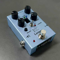 Pédale d'effets pour guitare électrique, pédale multifonctionnelle de réverbération, de chorus et de delay pour guitare électrique.