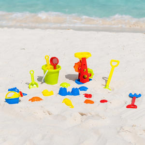 Juguetes de Playa para Niños Listos para el Verano que Ofrecen Diversión con la Arena, Actividades Acuáticas y un Agradable Tiempo al Aire Libre Junto al Mar - Product Image 6